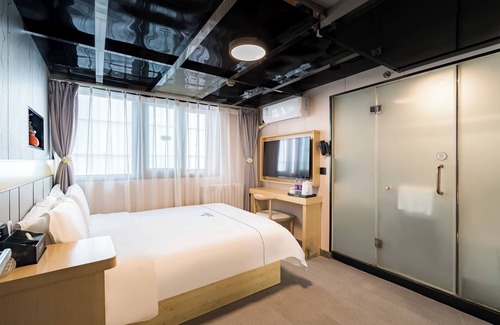 Middle Chaoyang Hotel | DequanHotel ShifoyingSubwayStationBranch