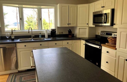 Beebe Plain House | Derby Manor Close to Jay Peak, cross country skiing, bike trails , lakes