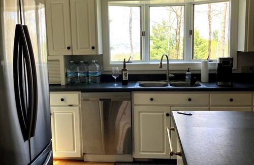 Beebe Plain House | Derby Manor Close to Jay Peak, cross country skiing, bike trails , lakes