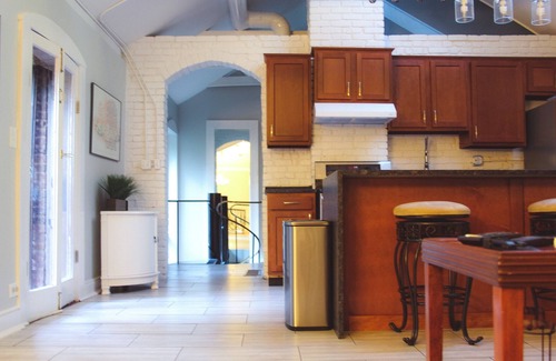 Old Louisville House | Derby Week Historic Carriage House 0.3 miles,5 mins from Churchill Downs