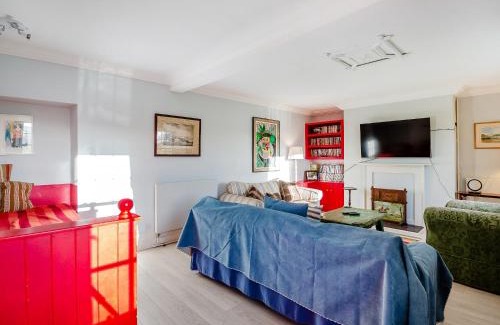 Rhyd-y-foel House | Derwas