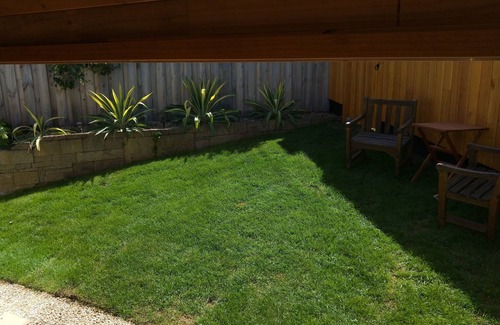 Lindisfarne Apartment | Derwent RiverApartment - Newly Listed!