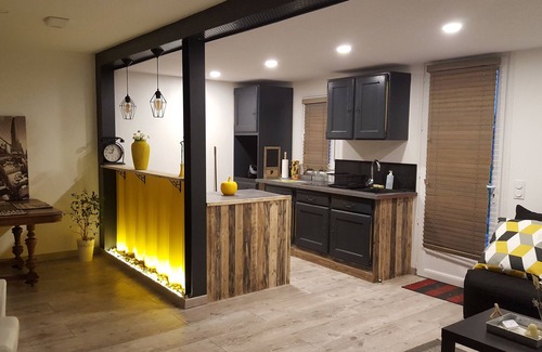 Chateauneuf-sur-Isere House | Des Branches & Vous