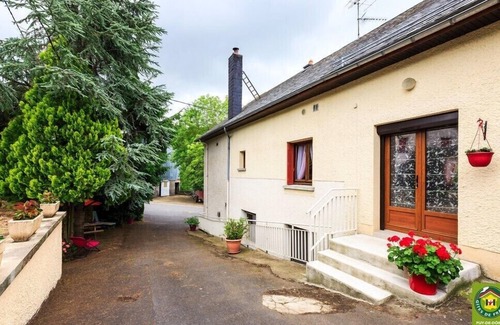 Saint-Julien-Puy-Laveze House | des Hirondelles - Saint-julien-puy-laveze