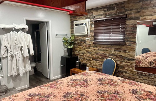 Des Plaines Hotel | Des Plaines Motel By OYO O'Hare Airport Chicago