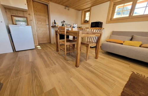 Ormont-Dessous Apartment | Des Vacances au Calme au Cœur des Alpes Vaudoises Dans un Chalet Ancien de 1646