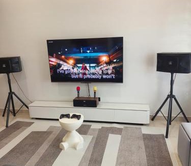 Bandar Penawar House | Desaru COJY Homestay KTV GAME CONSOLE upto 14pax