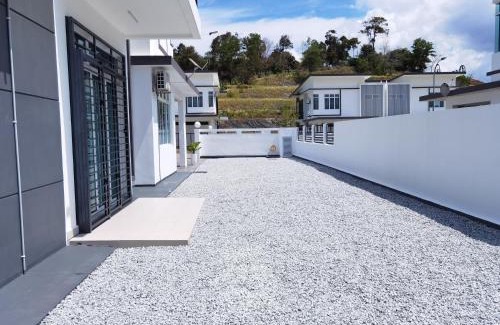 Desaru House | Desaru Waterpark/Desaru Beach/Desaru Coast/Desaru Fruit Farm