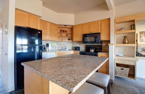 Redmond Apartment | Deschutes River View Eagle Crest