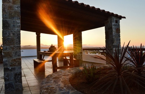 Karteros Apartment | Description Unidet Blue Resorts- Blue view resort