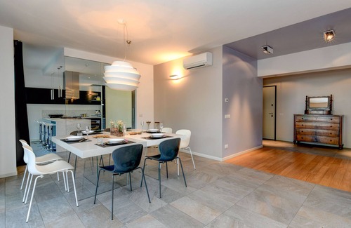 Desenzano del Garda Apartment | Desenzanoloft Oscar Luxury Suite
