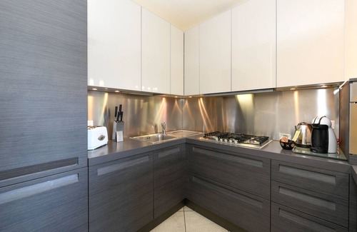 Rivoltella Apartment | DesenzanoLoft CO2 – In residence with 5 pools