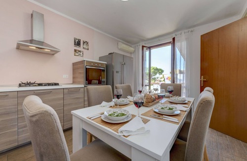 Peschiera del Garda Apartment | Desenzanoloft Casa degli Artisti
