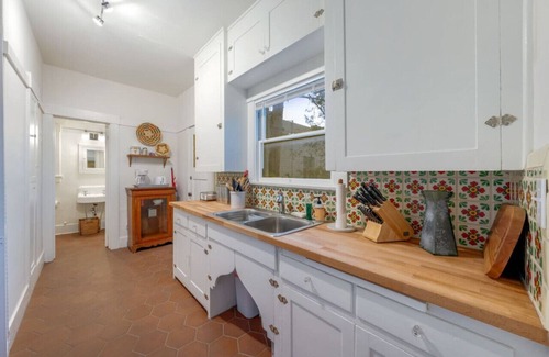 West University House | Desert Bloom/Blocks from U of A/1 BR 1 BA