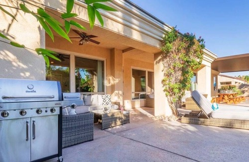 Rancho Santana House | Desert Cascade by Fieldtrip | Resort Style Home with Casita, Pool, Spa