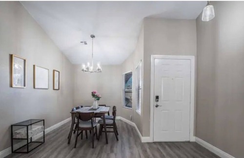 Las Vegas House | Desert Charm near the Strip with Pool