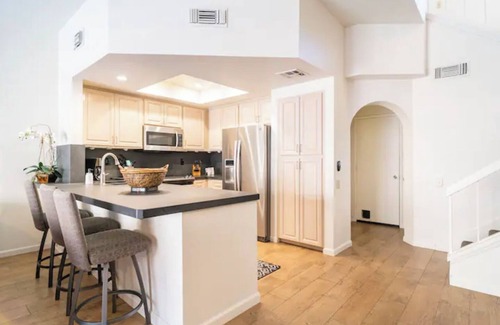 Palm Desert Condo | Desert Chic: Cozy Palm Desert Hideaway with private spa. Pet Friendly!