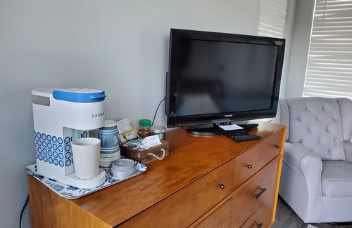 Wittmann Cottage | Desert Comfort in Wittmann - Casita sleep 3!