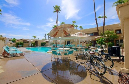 Uptown Design District Condo | Desert Condo w/Pool & Balcony Views