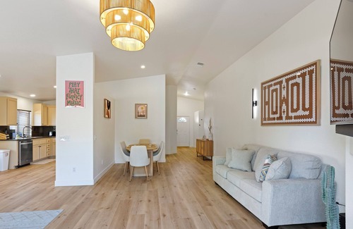 Indio House | Desert Dreams - Charming 2-bedroom house with a salt water pool