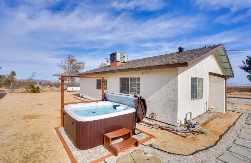 Landers House | Desert Escape - Hot Tub, Fire Pit and Grill