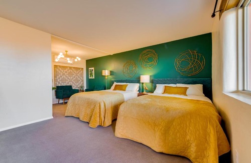 Taos Hotel | Desert Flower Boutique Hotel