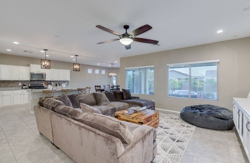 Anthem at Merrill Ranch House | DESERT GEM! Resort style Living - Private Pool.