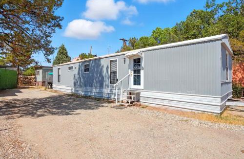 Mesilla Park House | Desert Haven Cozy 2-Bedroom Mobile Home Near NMSU home