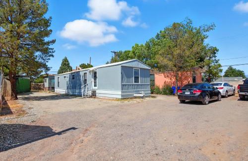 Mesilla Park House | Desert Haven Cozy 2-Bedroom Mobile Home Near NMSU home