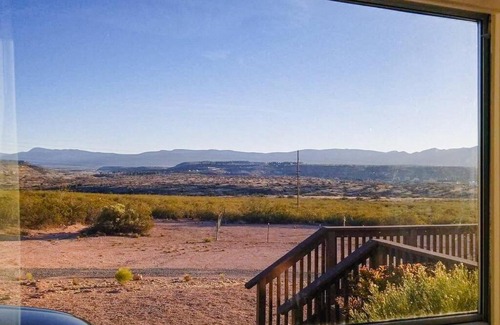 Cornville Apartment | Desert Hillside Lodge 25 mins from Sedona