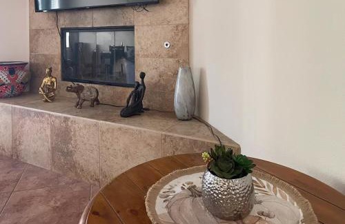 Desert Hot Springs House | Desert Hot Springs Cozy Retreat