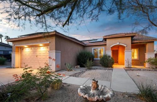 Desert Hot Springs House | Desert Hot Springs Home - Private Pool Spa BBQ