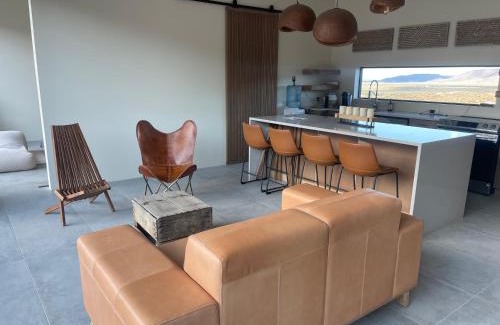 New River House | Desert Rain -Floating House