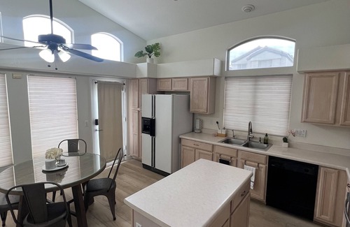 Paradise Valley Village House | Desert Ridge, City North, High Street, Shop, Dine, golf, Mayo Clinic. Furnished.