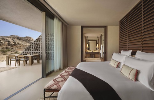 Tabuk Hotel | Desert Rock Resort