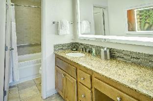 Las Vegas Resort | Desert Rose Resort
