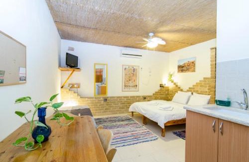Hatseva Cabin | Desert Routes Inn Shvilim ba Midbar