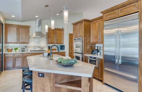 Mary Katherine Estates House | Desert Splash by AvantStay | Pool, Hot Tub, Firepit