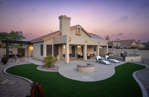 Mesa House | Desert Sunset