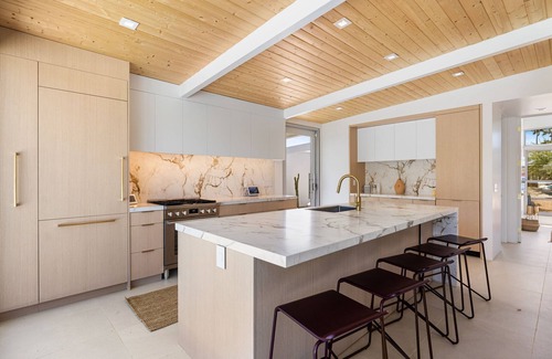 Racquet Club Estates House | Desert Willow-Iconic Butterfly Alexander