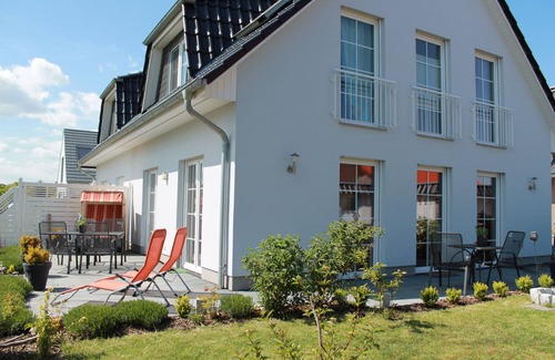 Zierow House | Design & ambience, harmonious, elegant, south-facing, parking lot, quiet end plot