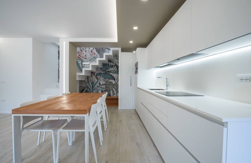 Drena Apartment | Design and nature, your corner of paradise surrounded by greenery
