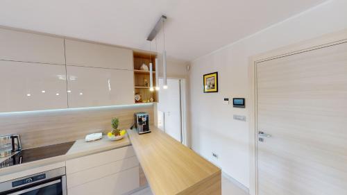 Viskovo Apartment | Design Apartment EMERALD Viškovo