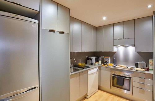 Provencals del Poblenou Apartment | DESIGN APARTMENT. FASHION DISTRICT !