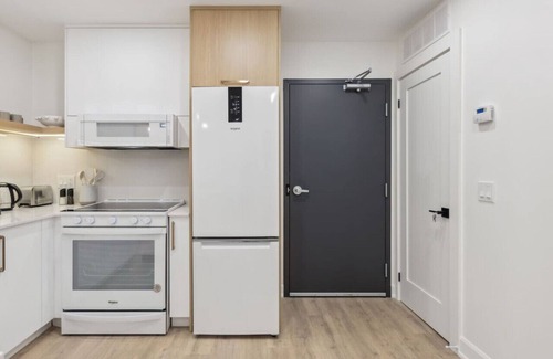 Collingwood Condo | Design Condo in Downtown Collingwood - 146 Hurontario Unit 2