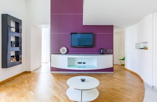 Montecalvario Apartment | Design Duplex at National Museum