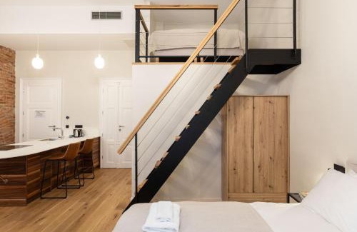 Zagreb Apartment | Design Flower Square Quadruplex