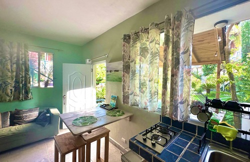 ProCab House | Design Garden Loft close to beach, lush tropical garden w. kite lesson