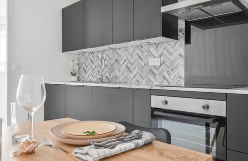 Les Stades House | Design house - 8 pers - Paris/Disney 30 min away