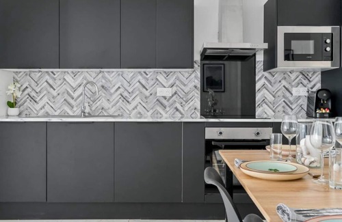 Les Stades House | Design house - 8 pers - Paris/Disney 30 min away